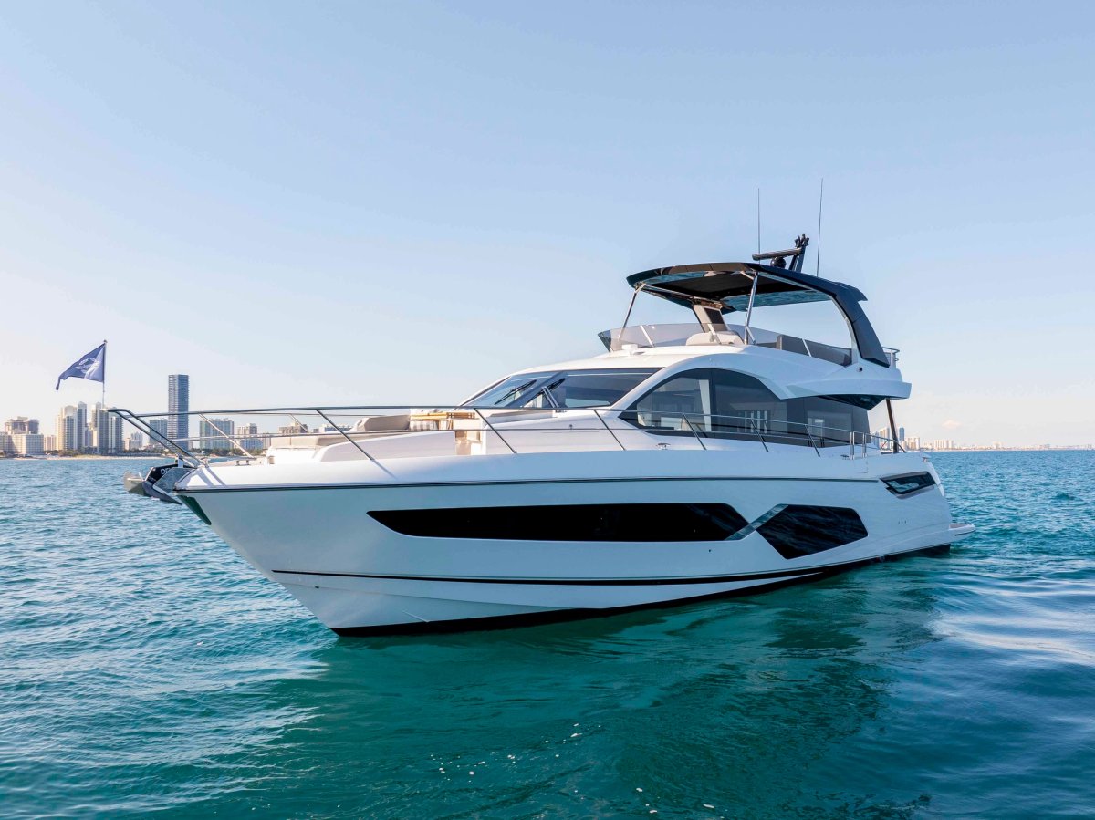 Sunseeker Manhattan 68: 21 metrede dört kabinli yaşam