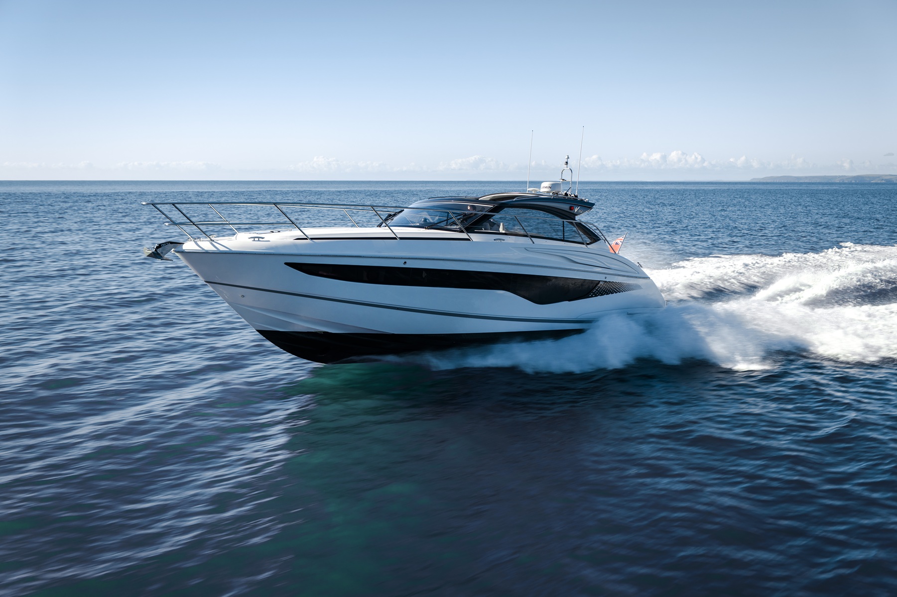 Princess V40: Kompakt spor yatta 34–36 knot